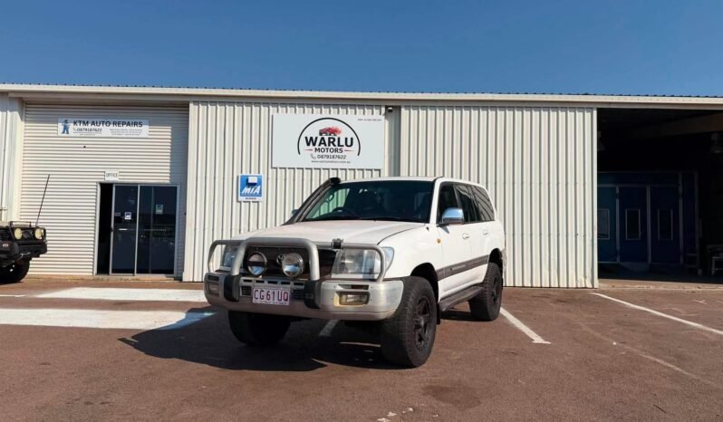 
								2004 TOYOTA LANDCRUISER SAHARA (4×4) full									