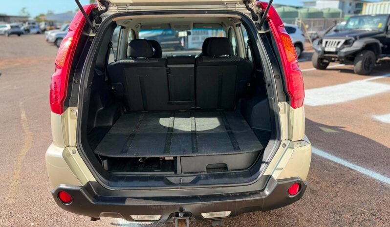 
								2010 Nissan 𝗫-𝗧𝗥𝗔𝗜𝗟 𝟰𝗪𝗗 full									