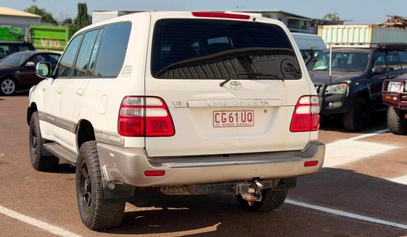 
								2004 TOYOTA LANDCRUISER SAHARA (4×4) full									