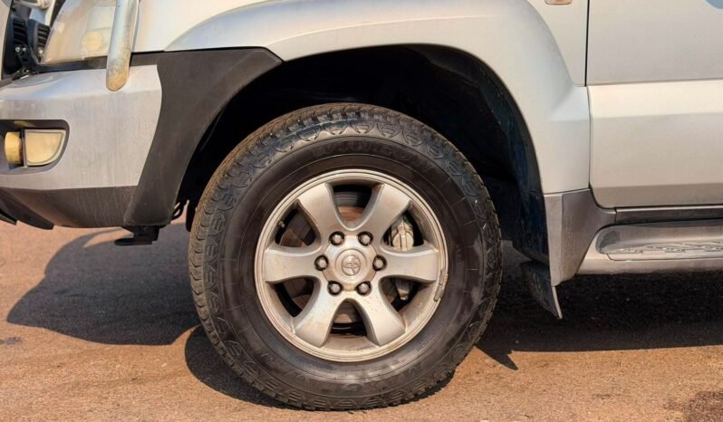 
								2004 Toyota 𝗟𝗔𝗡𝗗𝗖𝗥𝗨𝗜𝗦𝗘𝗥 𝗣𝗥𝗔𝗗𝗢 𝗚𝗫𝗟 (𝟰𝘅𝟰) 𝟳 𝗦𝗘𝗔𝗧𝗘𝗥 full									