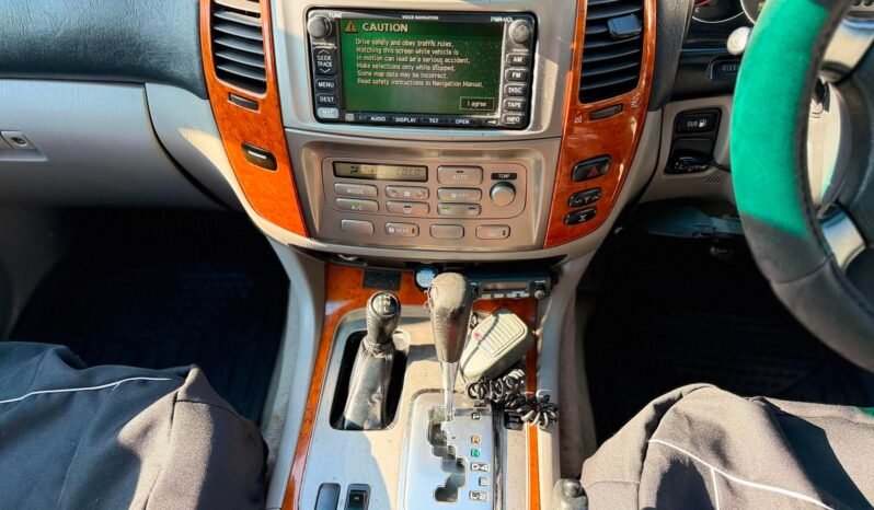 
								2004 TOYOTA LANDCRUISER SAHARA (4×4) full									