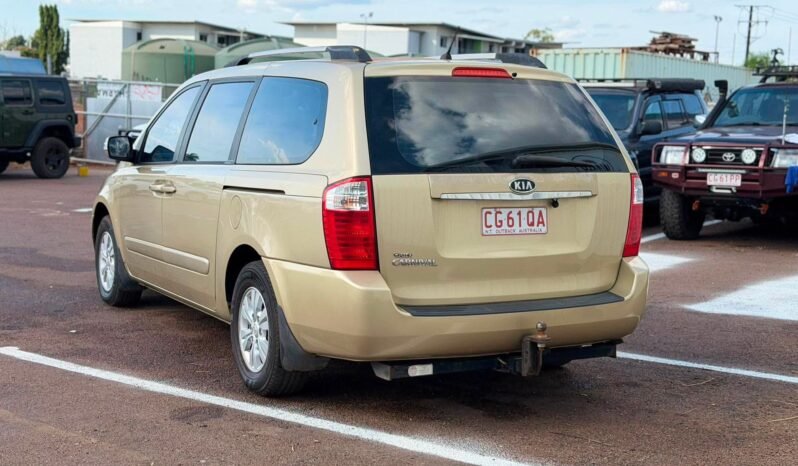 
								2011 Kia 𝗚𝗥𝗔𝗡𝗗 𝗖𝗔𝗥𝗡𝗜𝗩𝗔𝗟 𝟳 𝗦𝗘𝗔𝗧𝗘𝗥 full									