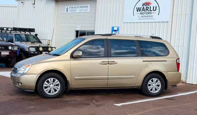 
								2011 Kia 𝗚𝗥𝗔𝗡𝗗 𝗖𝗔𝗥𝗡𝗜𝗩𝗔𝗟 𝟳 𝗦𝗘𝗔𝗧𝗘𝗥 full									
