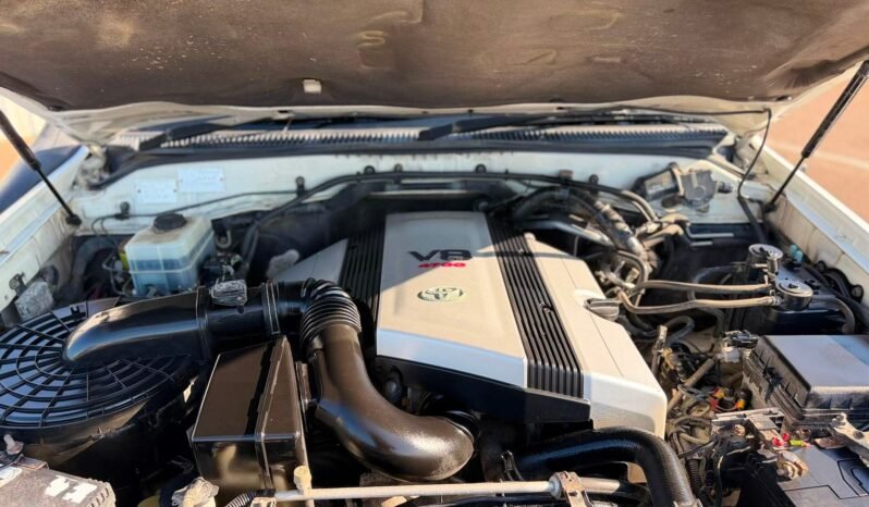 
								2004 TOYOTA LANDCRUISER SAHARA (4×4) full									