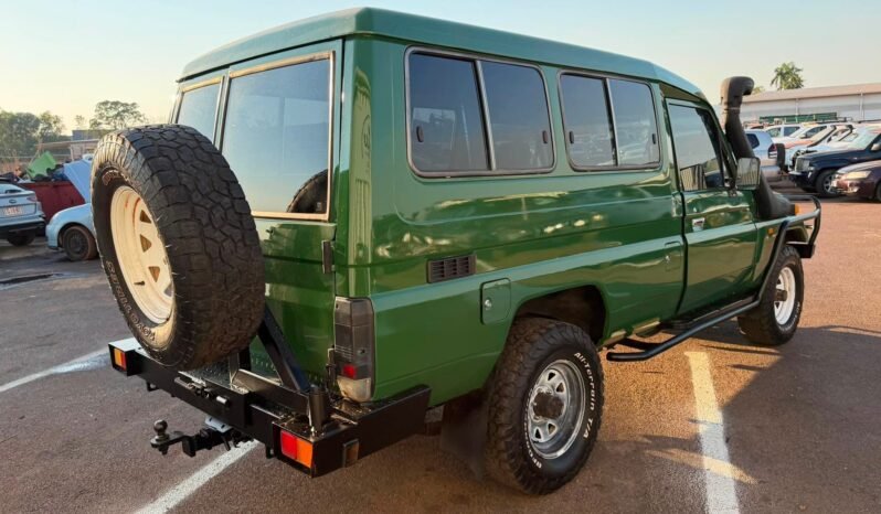 
								1996 Toyota 𝗟𝗔𝗡𝗗𝗖𝗥𝗨𝗜𝗦𝗘𝗥 𝗧𝗥𝗢𝗢𝗣𝗖𝗔𝗥𝗥𝗜𝗘𝗥 (𝟰𝘅𝟰) full									