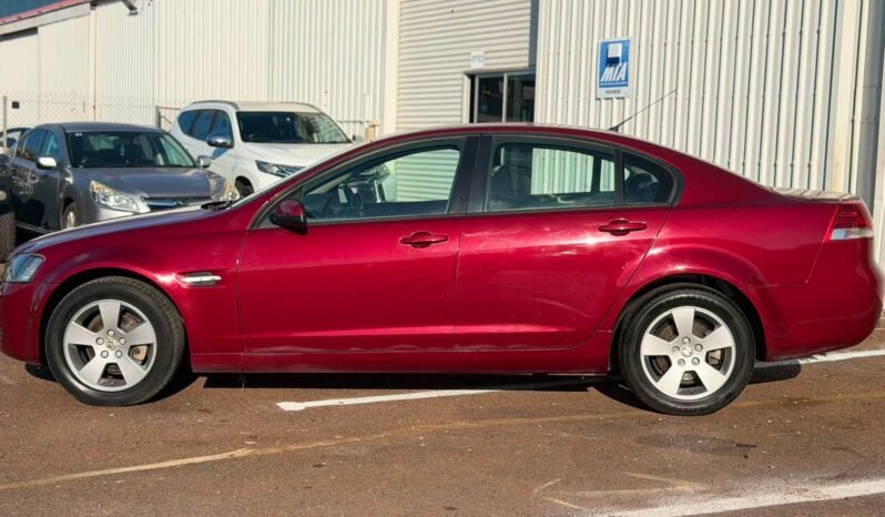 
								2008 Holden 𝗖𝗢𝗠𝗠𝗢𝗗𝗢𝗥𝗘 full									