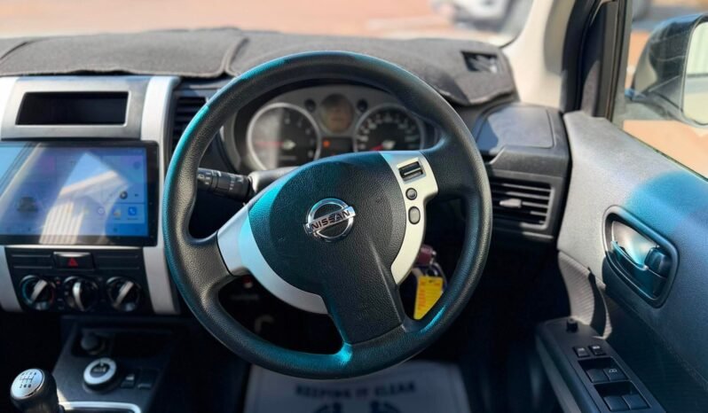 
								2010 Nissan 𝗫-𝗧𝗥𝗔𝗜𝗟 𝟰𝗪𝗗 full									