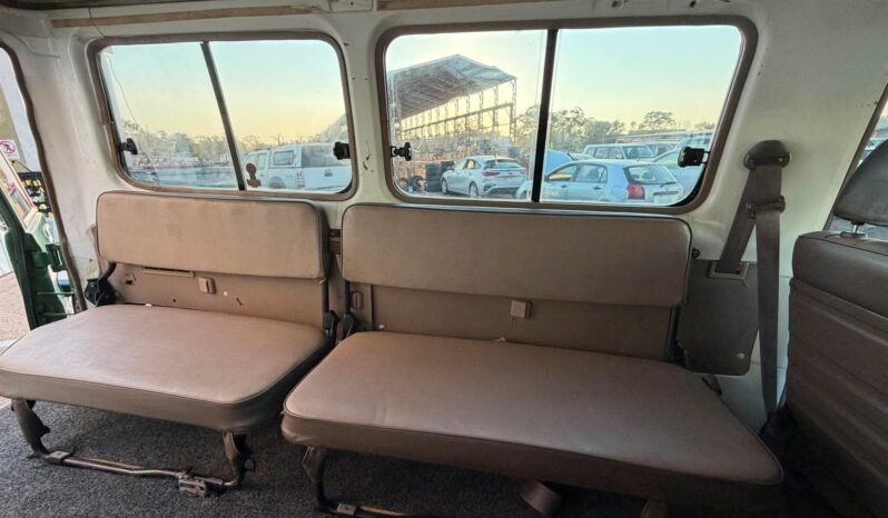 
								1996 Toyota 𝗟𝗔𝗡𝗗𝗖𝗥𝗨𝗜𝗦𝗘𝗥 𝗧𝗥𝗢𝗢𝗣𝗖𝗔𝗥𝗥𝗜𝗘𝗥 (𝟰𝘅𝟰) full									