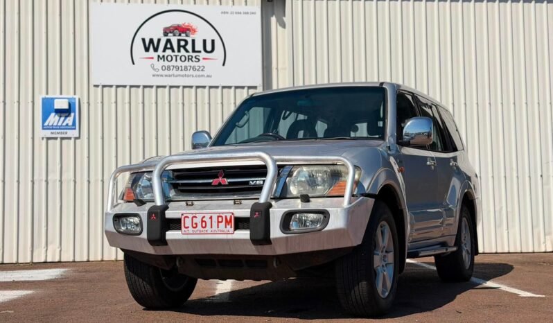 
								2002 Mitsubishi 𝗣𝗔𝗝𝗘𝗥𝗢 𝗚𝗟𝗦 𝗟𝗪𝗕 (𝟰𝘅𝟰) 𝟳 𝗦𝗘𝗔𝗧𝗘𝗥 full									