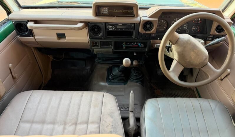 
								1996 Toyota 𝗟𝗔𝗡𝗗𝗖𝗥𝗨𝗜𝗦𝗘𝗥 𝗧𝗥𝗢𝗢𝗣𝗖𝗔𝗥𝗥𝗜𝗘𝗥 (𝟰𝘅𝟰) full									