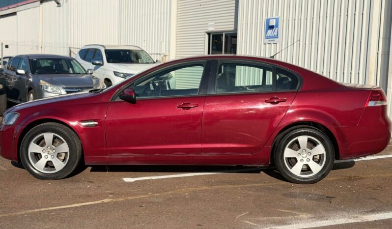 
								2008 Holden 𝗖𝗢𝗠𝗠𝗢𝗗𝗢𝗥𝗘 full									