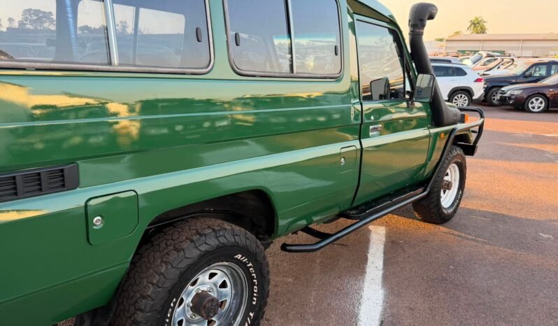 
								1996 Toyota 𝗟𝗔𝗡𝗗𝗖𝗥𝗨𝗜𝗦𝗘𝗥 𝗧𝗥𝗢𝗢𝗣𝗖𝗔𝗥𝗥𝗜𝗘𝗥 (𝟰𝘅𝟰) full									